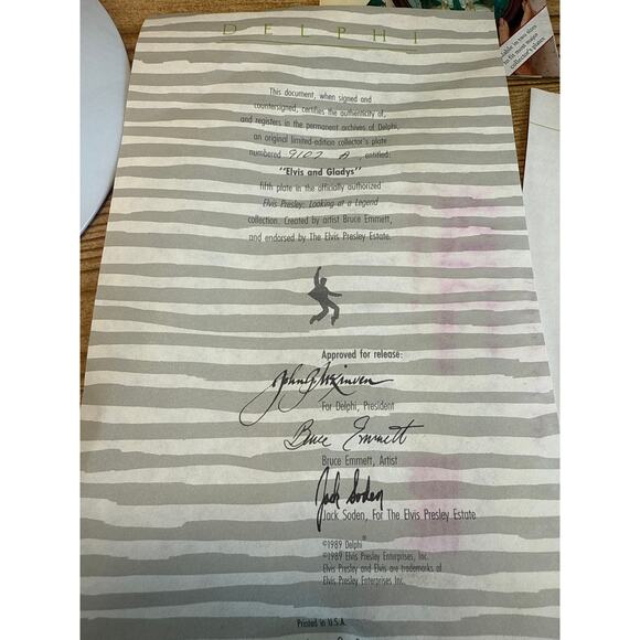 Elvis Presley, Delphi 1990 Looking at a Legend Plate #5 Elvis And Gladys - Picture 6 of 10